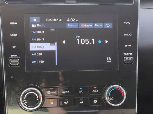 Used 2022 Hyundai Tucson SE image 26