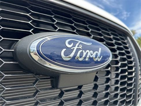 New 2025 Ford Transit 150 Low Roof image 19