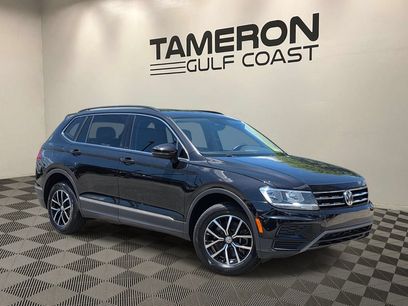 Used 2021 Volkswagen Tiguan SE w/ Panoramic Sunroof Package