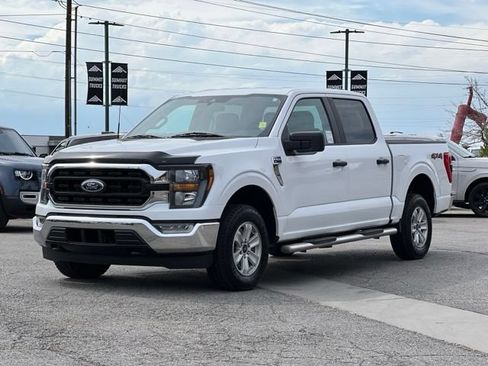 Used 2023 Ford F150 XLT w/ Trailer Tow Package AWD/4WD image 3
