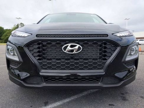 Used 2021 Hyundai Kona SE AWD/4WD image 9