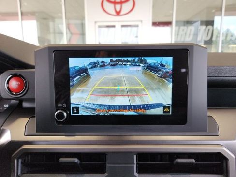 Used 2025 Toyota 4Runner TRD Sport image 25