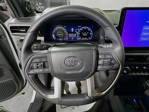 New 2025 Toyota 4Runner Limited image 11