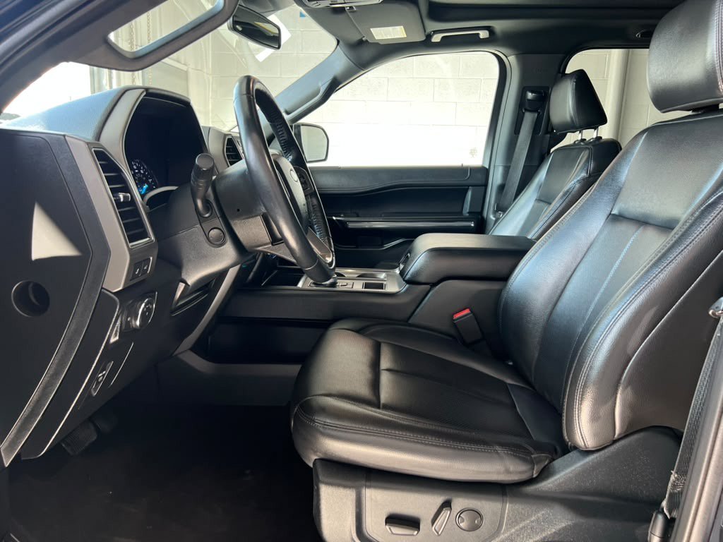 Used 2021 Ford Expedition Max XLT RWD image 12