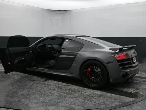 Used 2010 Audi R8 V10 image 17