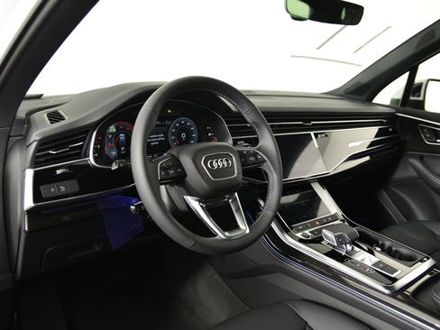 New 2026 Audi Q7 2.0T Premium Plus image 3
