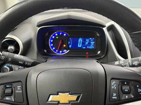 Used 2016 Chevrolet Trax LT w/ LT Sun and Sound Package FWD image 29