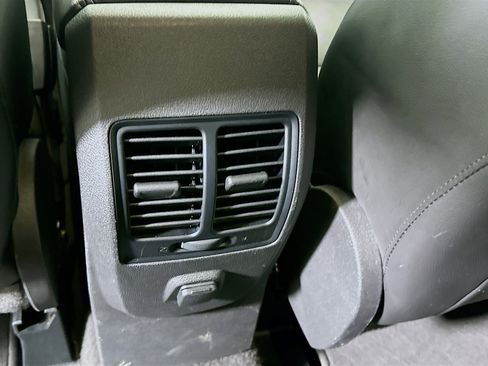 Used 2018 Ford Escape SEL image 25