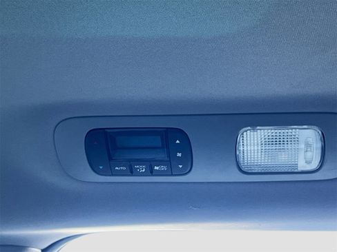 Used 2023 Honda Odyssey Touring image 27