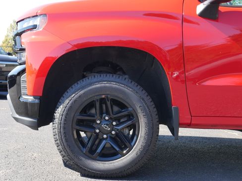 Certified 2021 Chevrolet Silverado 1500 LT Trail Boss w/ Convenience Package II image 11
