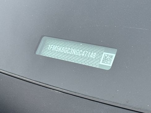 Used 2022 Ford Explorer ST w/ Equipment Group 401A image 9