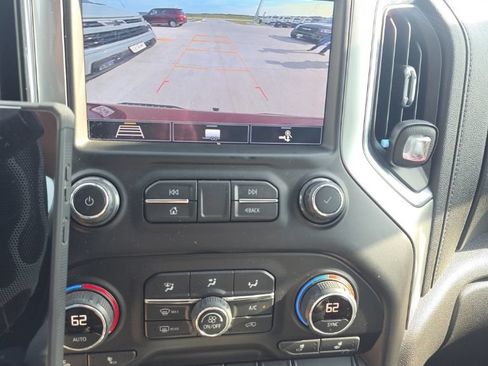 Used 2020 Chevrolet Silverado 1500 LT w/ All-Star Edition AWD/4WD image 17