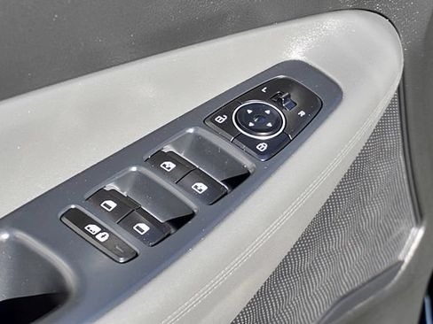 Certified 2023 Hyundai Santa Fe SEL FWD image 23
