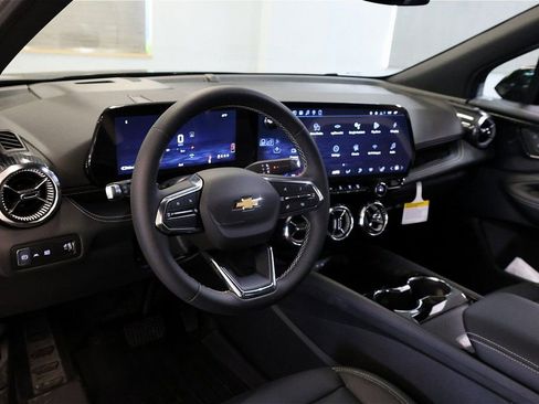 New 2026 Chevrolet Blazer EV LT image 16