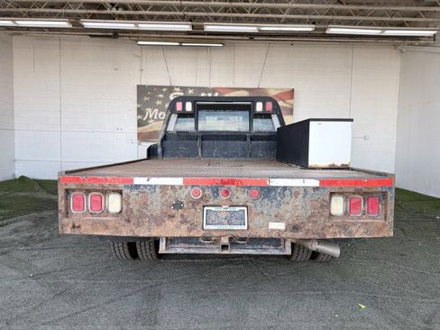 Used 2014 Ford F550 4x4 SuperCab Super Duty w/ Power Equipment Group image 13