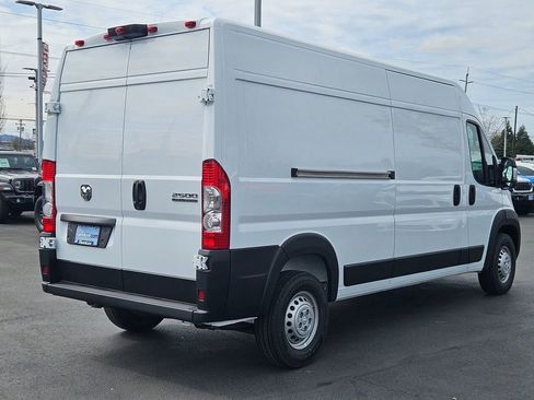 New 2026 RAM ProMaster 2500 w/ Convenience Group FWD image 6