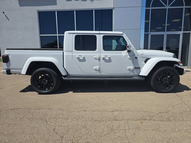 Used 2021 Jeep Gladiator Overland AWD/4WD image 3