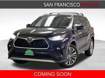 Used 2022 Toyota Highlander Platinum