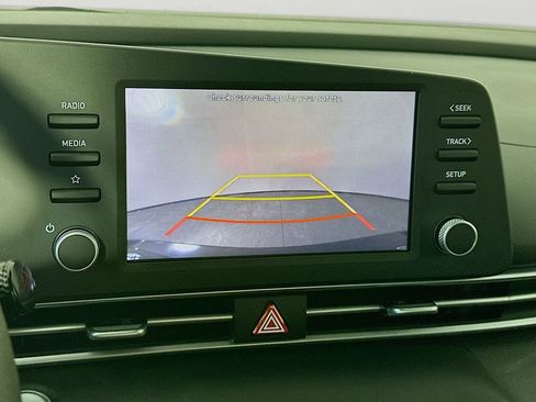 Used 2023 Hyundai Elantra SEL FWD image 20