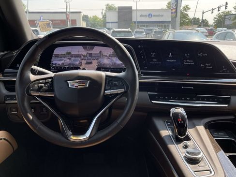 Used 2023 Cadillac Escalade Sport w/ Touring Package AWD/4WD image 27