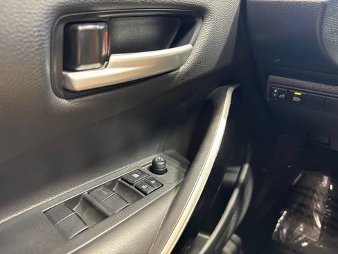 Used 2021 Toyota Corolla XSE FWD image 9