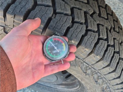 Used 2023 Mercedes-Benz Sprinter 144 Cargo image 3