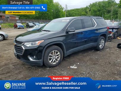 Used 2021 Chevrolet Traverse LT
