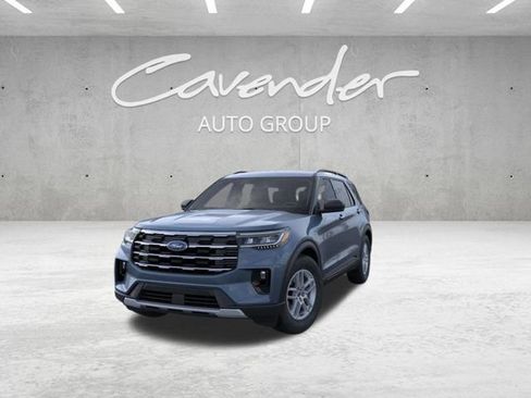 New 2026 Ford Explorer Active w/ Active Comfort Package RWD image 2