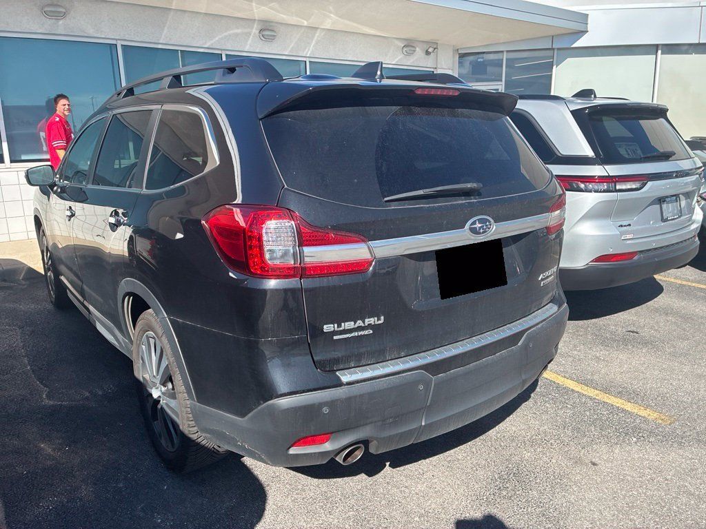 Used 2019 Subaru Ascent Touring AWD/4WD image 3