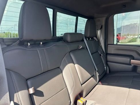 Certified 2022 Chevrolet Silverado 3500 High Country w/ Safety Package II AWD/4WD image 15