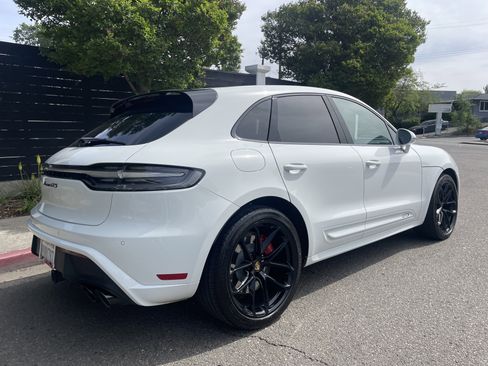 Used 2023 Porsche Macan GTS image 10