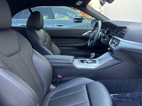 Used 2023 BMW 430i Convertible w/ M Sport Package RWD image 16