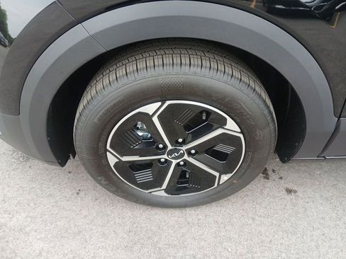 New 2026 Kia Niro LX FWD image 10