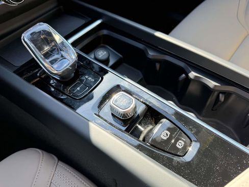 New 2026 Volvo XC60 T8 Core w/ Climate Package image 6