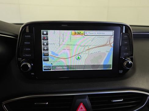 Used 2020 Hyundai Santa Fe Limited AWD/4WD image 13