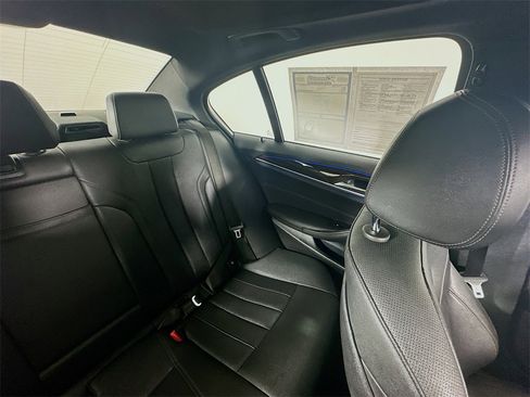 Used 2021 BMW 530i w/ Convenience Package image 14