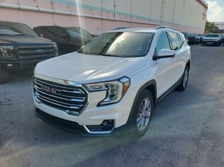 Used 2023 GMC Terrain SLT w/ LPO, Floor Liner Package video 2
