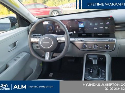 New 2026 Hyundai Kona SE FWD image 19