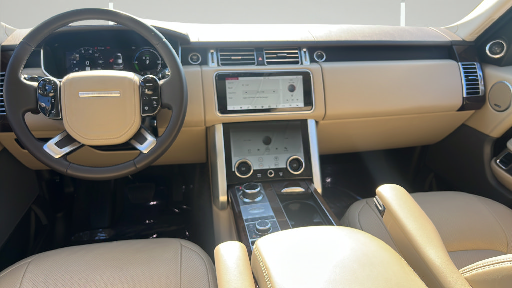 Used 2021 Land Rover Range Rover HSE AWD/4WD image 16