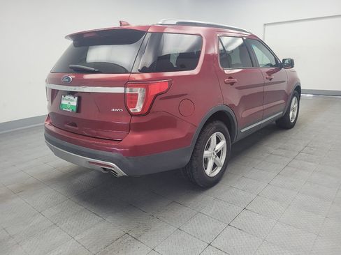 Used 2016 Ford Explorer XLT w/ Equipment Group 201A AWD/4WD image 9