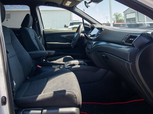 Used 2022 Honda Pilot Sport image 15
