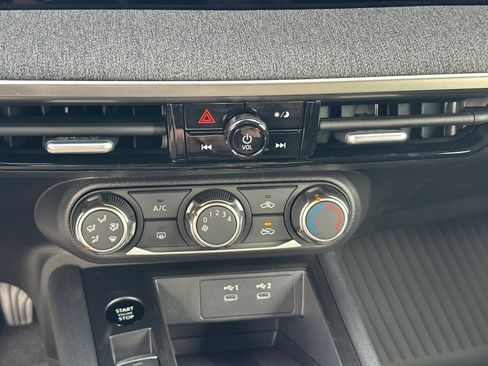 New 2026 Nissan Kicks S image 29