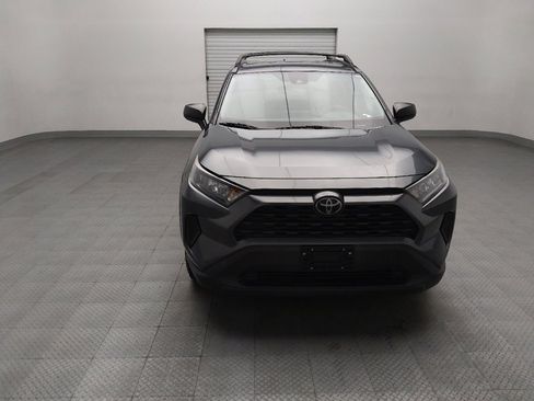 Used 2020 Toyota RAV4 LE AWD/4WD image 14