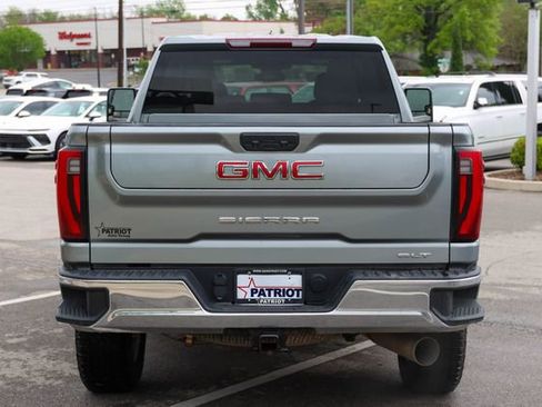 Used 2024 GMC Sierra 2500 SLT w/ SLT Convenience Package AWD/4WD image 4