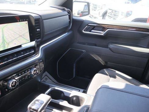 New 2026 GMC Sierra 1500 Elevation image 20