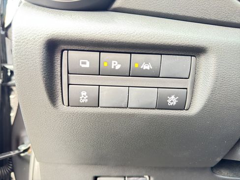 New 2025 Nissan Versa S image 16