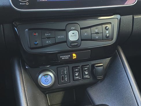 Used 2023 Nissan Leaf SV Plus image 26