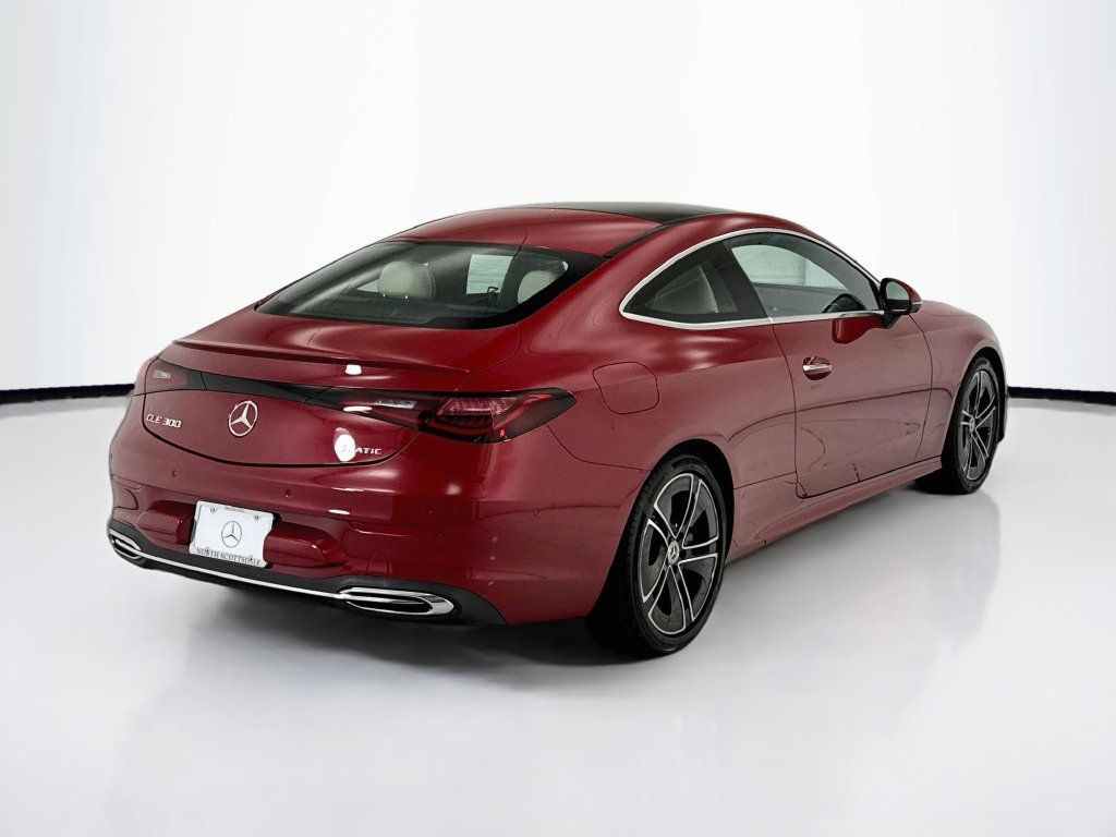 Used 2026 Mercedes-Benz CLE 300 4MATIC Coupe image 5