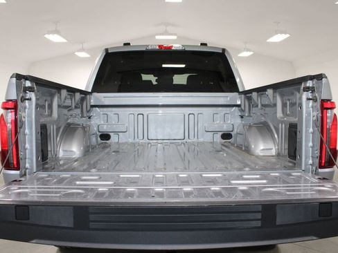 Used 2024 Ford F150 XLT image 16