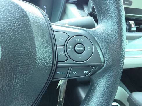 Used 2026 Toyota Corolla LE FWD image 20